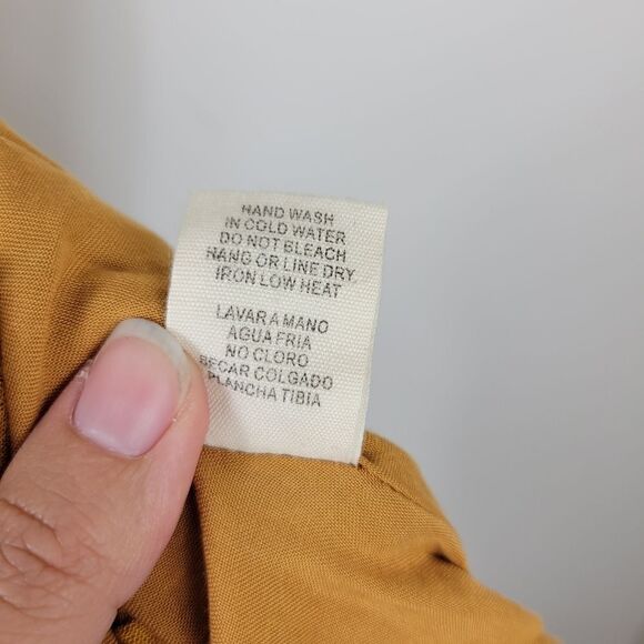 Illa Illa Floral Halter Dress. Yellow S#012 - Picture 13 of 14